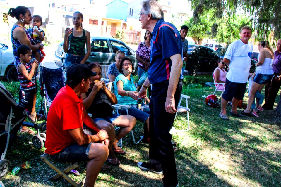 16.12.2017 - Vice-prefeito Idemar Barz na chegada do Papai Noel da Rádio Imigrantes