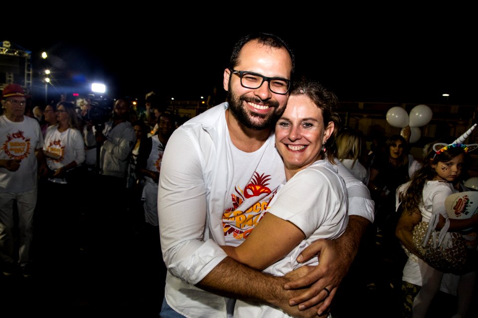 12.02.2018 - Bloco da Paz desfila na Passarela do Samba no Porto de Pelotas - Foto: Gustavo Vara