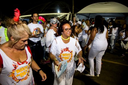 12.02.2018 - Bloco da Paz desfila na Passarela do Samba no Porto de Pelotas - Foto: Gustavo Vara