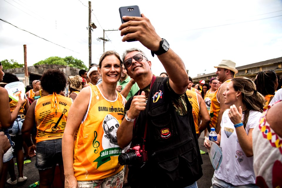 10.02.2018 - Prefeita Paula Mascarenhas e o vice Idemar Barz durante o primeiro dia do Carnaval 2018 - Foto: Gustavo Vara