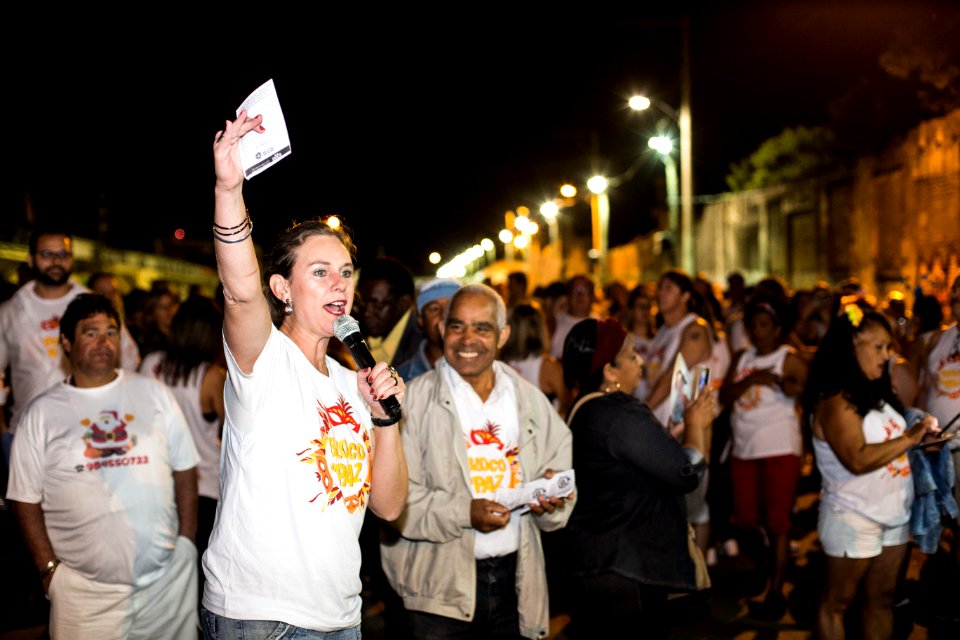 12.02.2018 - Bloco da Paz desfila na Passarela do Samba no Porto de Pelotas - Foto: Gustavo Vara