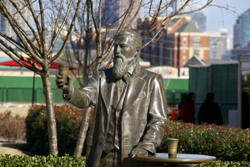 Georgia sculpture monument
