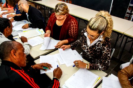 25.11.2017 - Prefeito em exercício Idemar Barz na assinatura de contratos do Amazonas e do Roraima