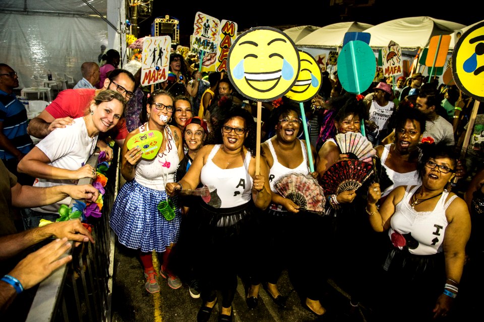 10.02.2018 - Prefeita Paula Mascarenhas e o vice Idemar Barz durante o primeiro dia do Carnaval 2018 - Foto: Gustavo Vara