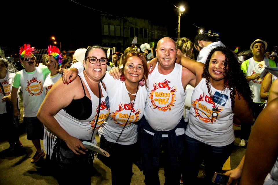 12.02.2018 - Bloco da Paz desfila na Passarela do Samba no Porto de Pelotas - Foto: Gustavo Vara