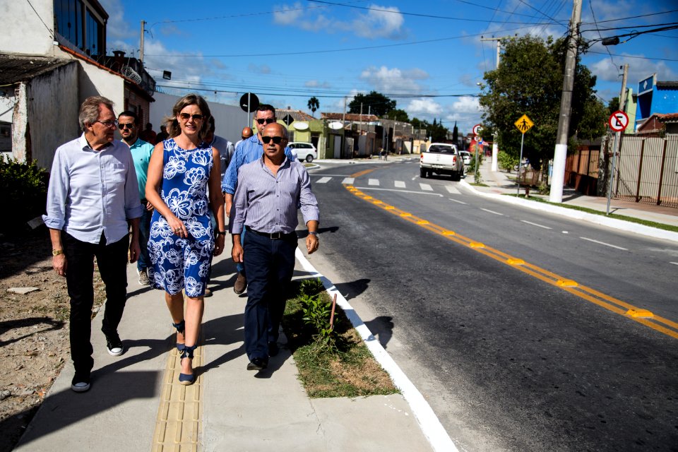 07.02.2018 - Prefeita Paula Mascarenhas e o vice Idemar Barz durante Entrega das Rua Professor Mário Peiruque e Rafael Pinto Bandeira - Foto: Gustavo Vara