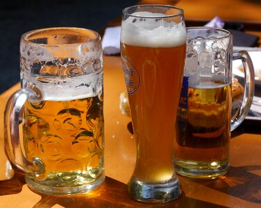 Hefeweizen wheat beer light beer