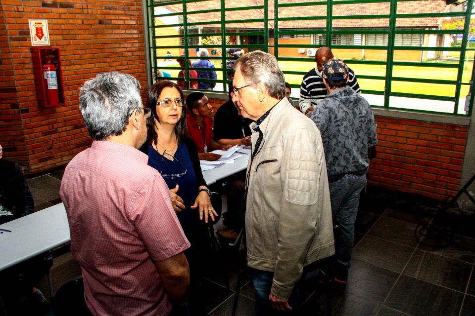 25.11.2017 - Prefeito em exercício Idemar Barz na assinatura de contratos do Amazonas e do Roraima