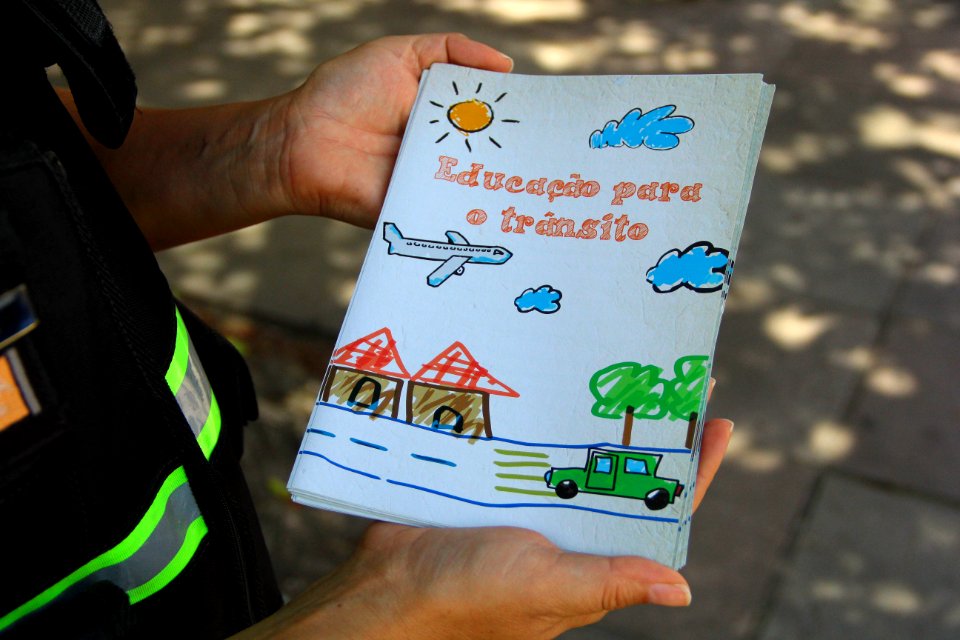 26.02.2018 - STT - Orientações de trânsito na volta as aulas - Foto Marcel Avila