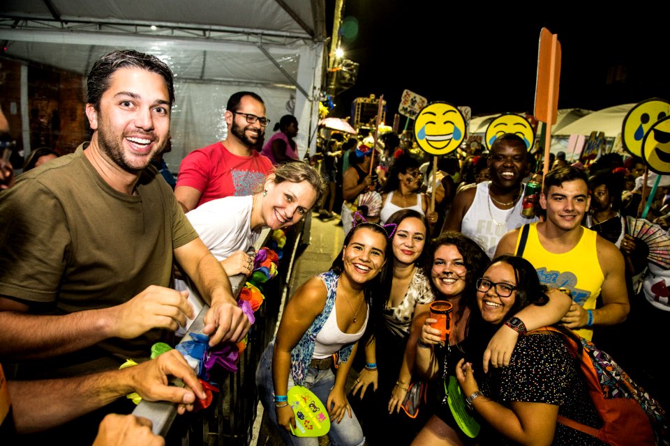 10.02.2018 - Prefeita Paula Mascarenhas e o vice Idemar Barz durante o primeiro dia do Carnaval 2018 - Foto: Gustavo Vara
