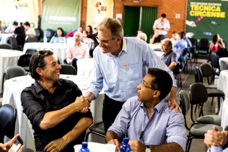 23.11.2017 - Prefeito em exercício Idemar Barz participa do Seminário Regional da Qualidade  e produtividade na construção civíl no salão de eventos do Parque do Sesi