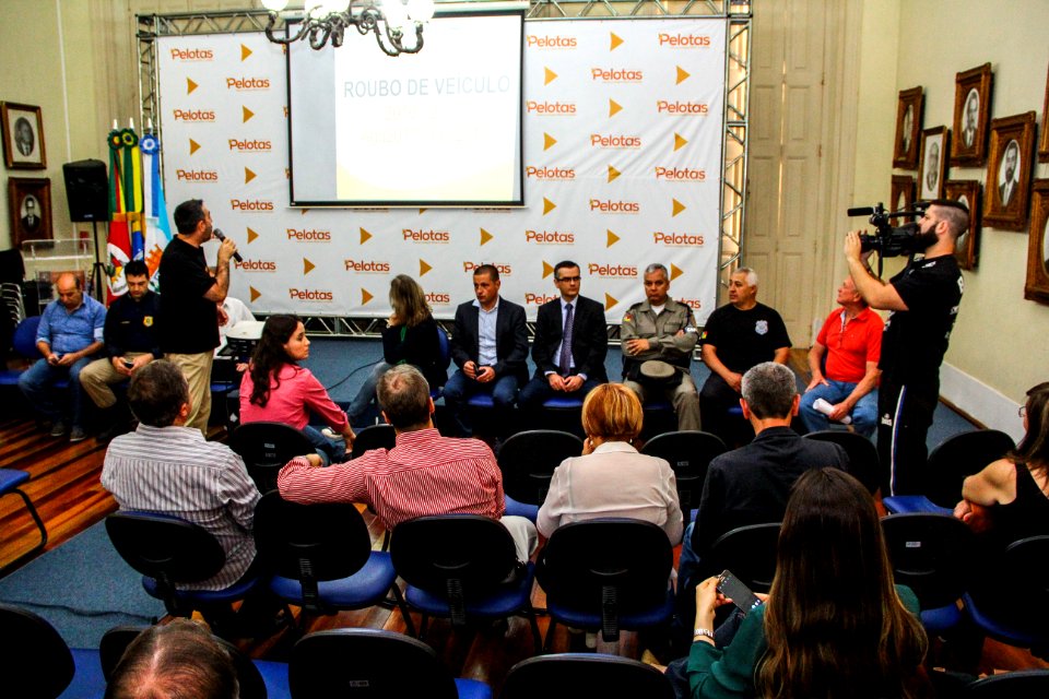 14.11.2017 - Coletiva de apresentação de dados dos três meses do Pacto Pelotas Pela Paz