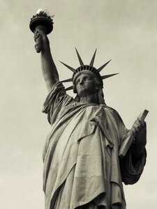 Patriotic historical monument