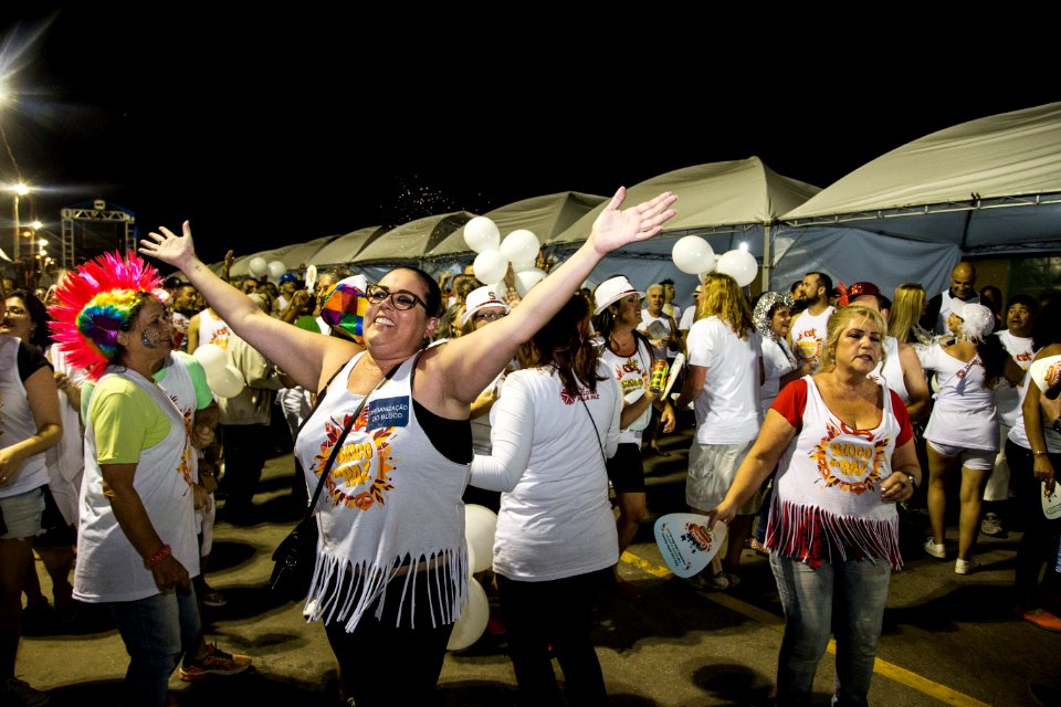 12.02.2018 - Bloco da Paz desfila na Passarela do Samba no Porto de Pelotas - Foto: Gustavo Vara