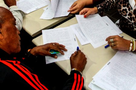 25.11.2017 - Prefeito em exercício Idemar Barz na assinatura de contratos do Amazonas e do Roraima