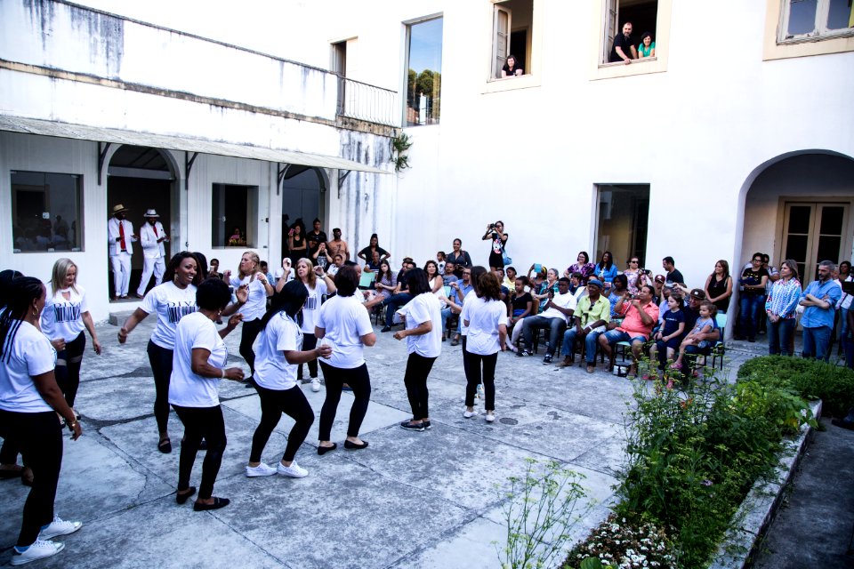 13.11.2017 - Prefeita Paula Mascarenhas participa da Abertura da semana da Consciência Negra no pátio interno da Secult