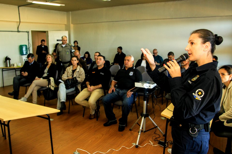 17.05.2018 - Prefeita Paula Mascarenhas em coletiva de imprensa para apresentação dos dados da segurança pública no primeiro quadrimestre de 2018 - Foto: Gustavo Vara