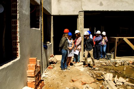 01.11.2017 - Prefeita Paula Mascarenhas e vice Idemar Barz em visita à obra da UBS Virgílio Costa