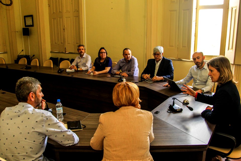 07.11.2017 - Prefeita Paula Mascarenhas em reunião do projeto BGV/Pestano