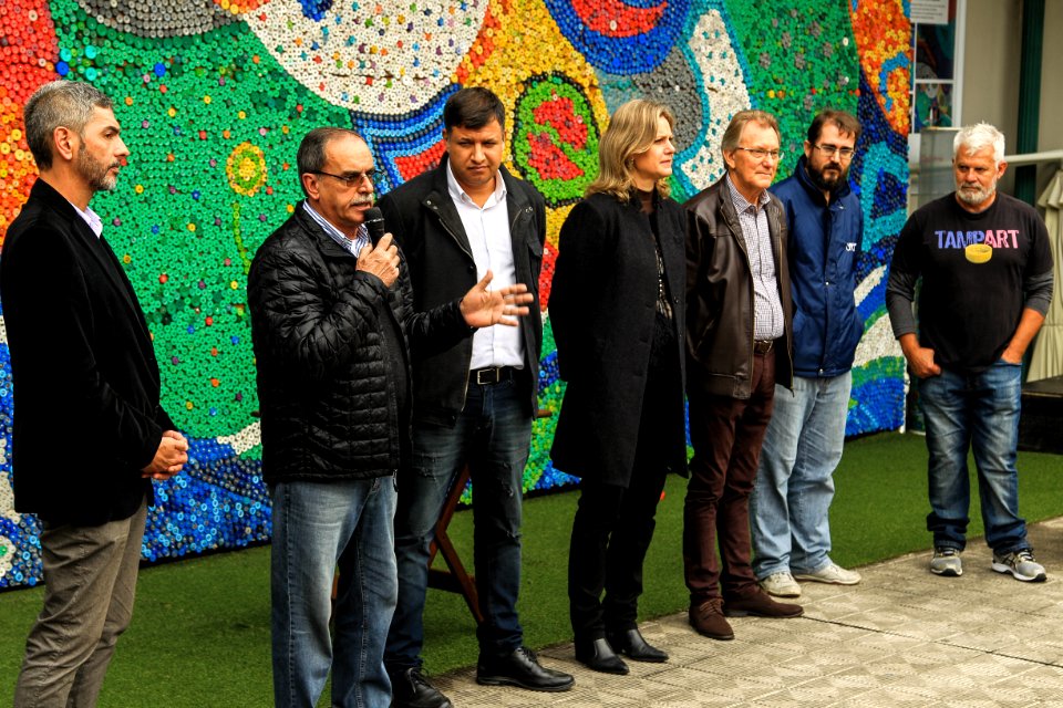 12.06.2018 - Prefeita Paula Mascarenhas e o vice Idemar Barz durante o ato de lançamento do Tampart e assinatura de uma termo de cooperação - projeto de arte e sustentabilidade - Foto: Gustavo Vara