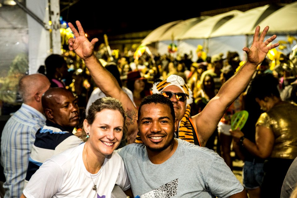 10.02.2018 - Prefeita Paula Mascarenhas e o vice Idemar Barz durante o primeiro dia do Carnaval 2018 - Foto: Gustavo Vara