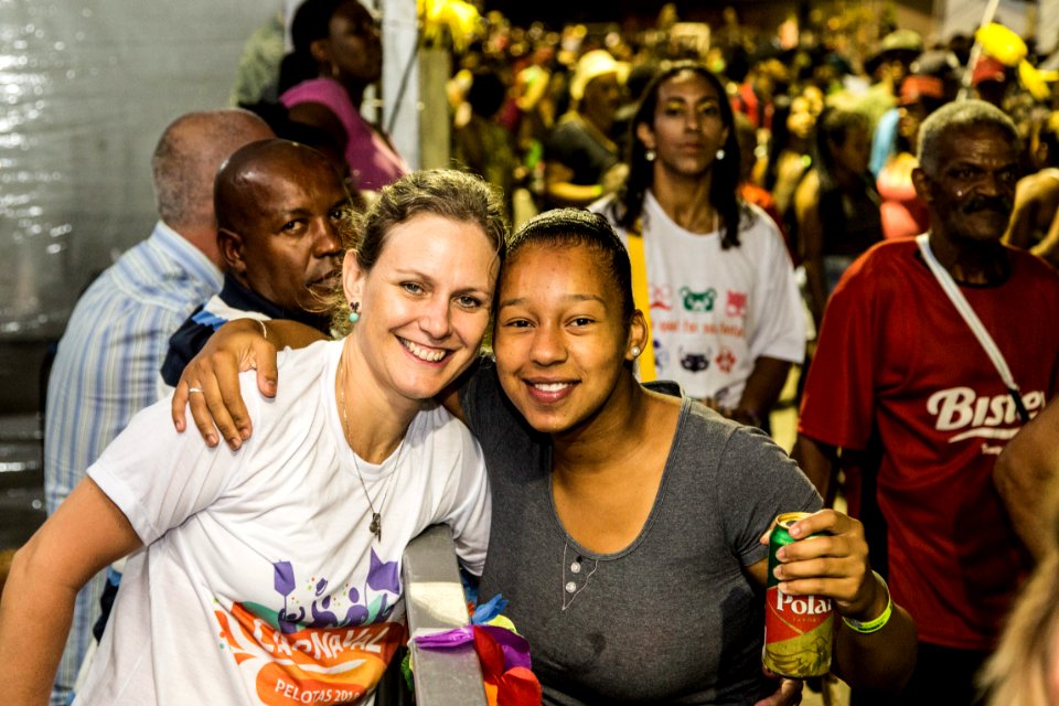 10.02.2018 - Prefeita Paula Mascarenhas e o vice Idemar Barz durante o primeiro dia do Carnaval 2018 - Foto: Gustavo Vara
