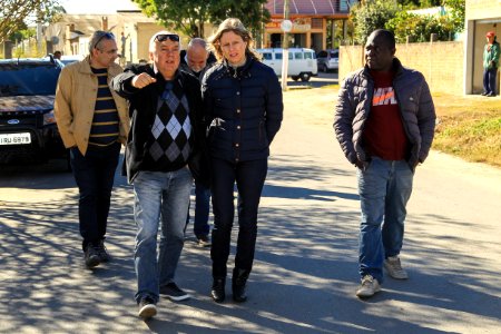 23.05.2018 - Prefeita Paula Mascarenhas e o vice Idemar Barz durante vistoria das obras nas ruas Afonso Pena, Paulo Guilayn e Santo Michelon no Fragata - Foto: Gustavo Vara