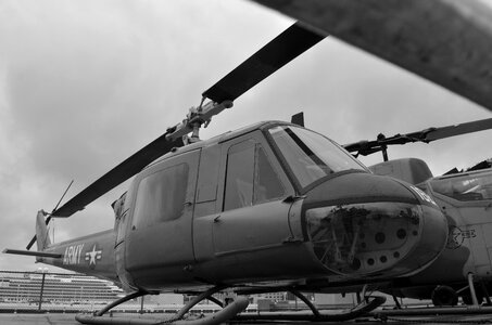 Helicopter war gun