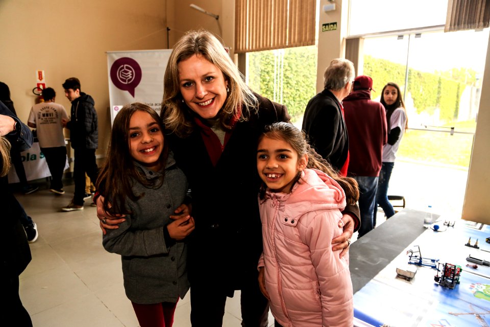 04.07.2018 - Prefeita Paula Mascarenhas e o vice Idemar Barz em visita ao evento Robopel no Parque Tecnológico - Foto: Gustavo Vara