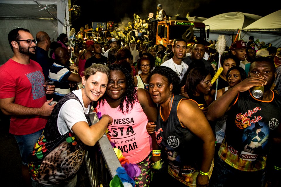 10.02.2018 - Prefeita Paula Mascarenhas e o vice Idemar Barz durante o primeiro dia do Carnaval 2018 - Foto: Gustavo Vara
