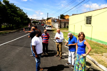 05.02.2018 - Prefeita Paula Mascarenhas durante entrega da rua Xavier Ferreira