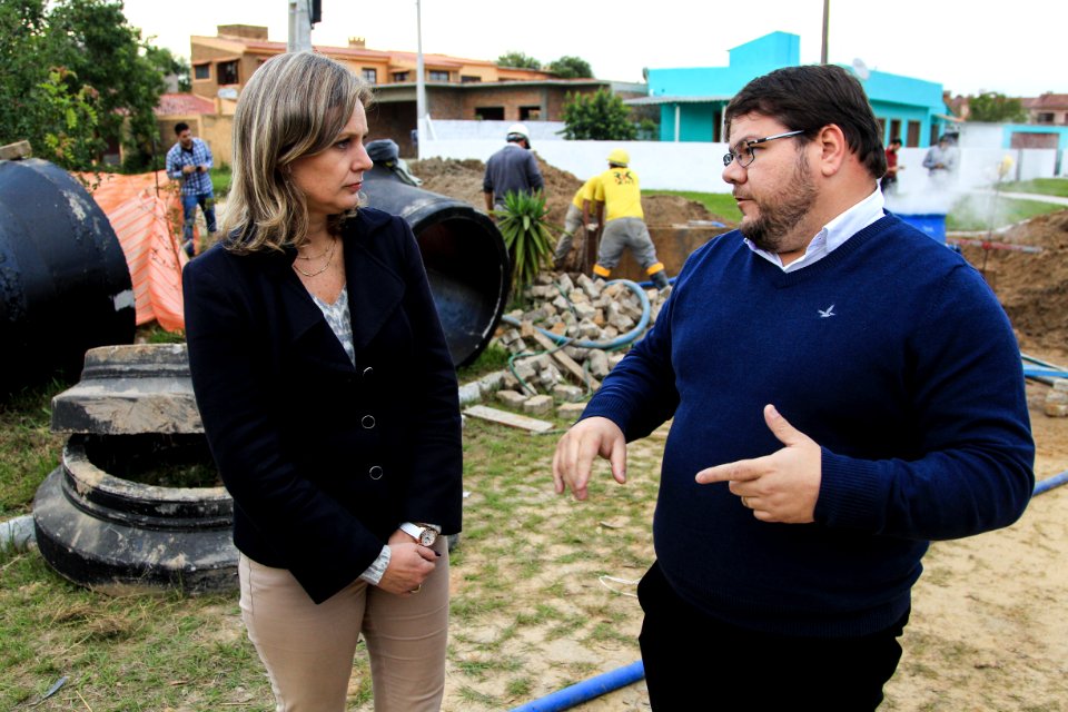 17.05.2018 - Prefeita Paula Mascarenhas  durante entrega da praça São Jerônimo,   atrás do Shopping Mar de Dentro e entrega de obras Ilha Bela e São Conrado - Laranjal- Foto: Gustavo Vara