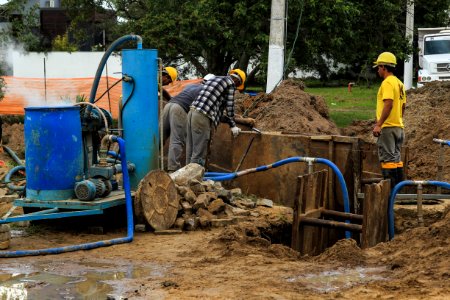 17.05.2018 - Prefeita Paula Mascarenhas  durante entrega da praça São Jerônimo,   atrás do Shopping Mar de Dentro e entrega de obras Ilha Bela e São Conrado - Laranjal- Foto: Gustavo Vara