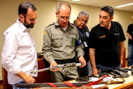 07.12.2017 Doação de armas do judiciário - Fotos Gustavo Mansur