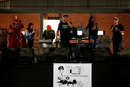 28.10.2017 - Prefeita Paula Mascarenhas durante encerramento da Semana do Hip Hop no Navegantes