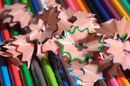 Spitzer colored pencils wooden pegs