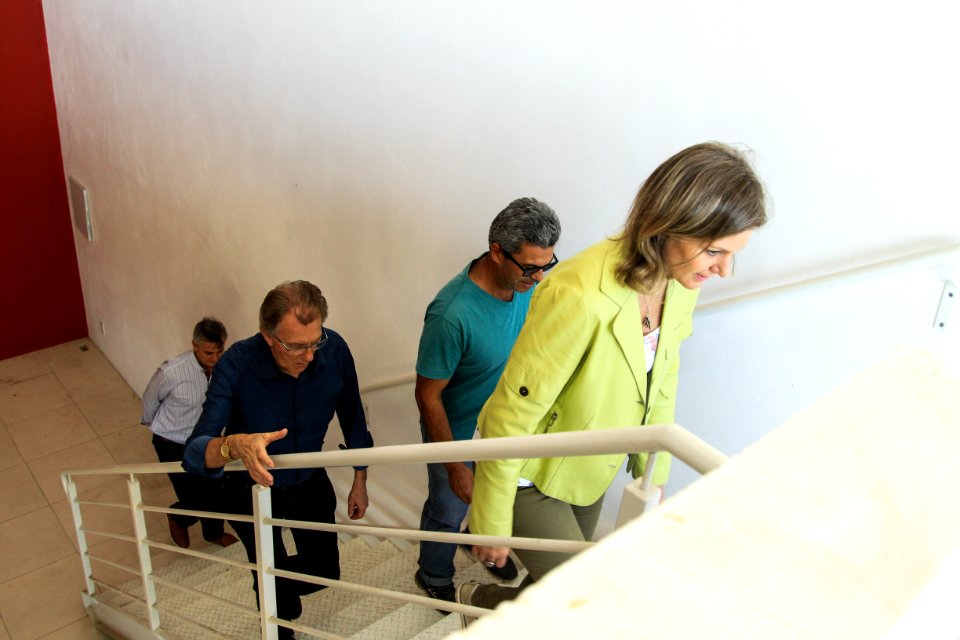 07.12.2017 - Prefeita Paula Mascarenhas e o vice Idemar Barz durante entrega das Ruas 04 e 29 do Bairro Dunas