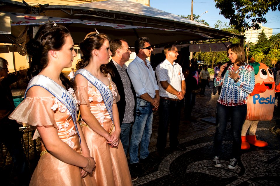 Abertura IV Quinzena do Pêssego
