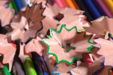 Spitzer colored pencils wooden pegs