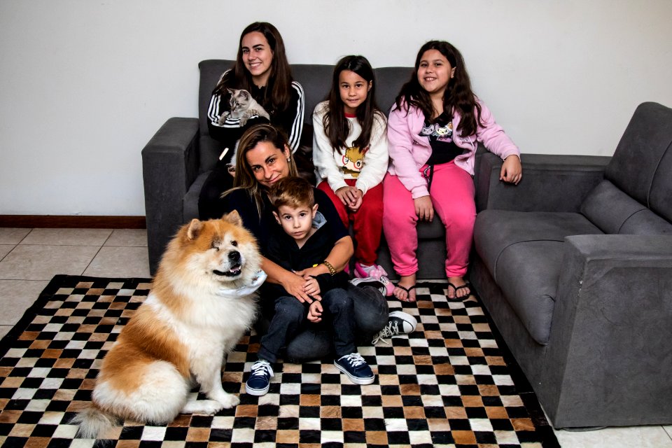 05.05.2021 - Entrevista com a tutora de cão adotado no Canil Municipal - Foto Michel Corvello