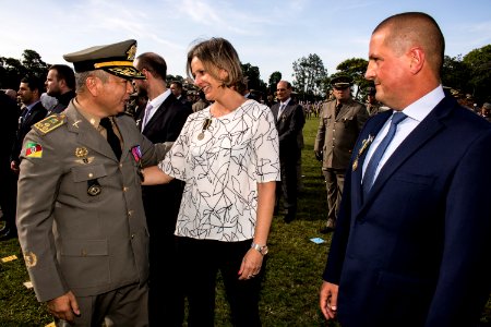 18.11.2019 - Porto Alegre/RS  - Prefeita Paula Mascarenhas é homenageada com a medalha 'Serviços Distintos' na cerimônia de passagem de comando-geral da Brigada Militar. Coronel Ikeda passa o comando para o coronel Rodrigo Mohr Picon - Foto: Gustavo Vara