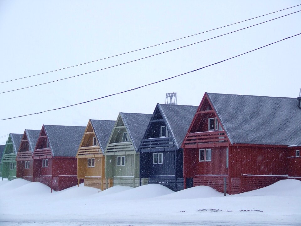 Snow colors norway