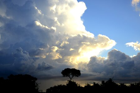 Sol flying cloud