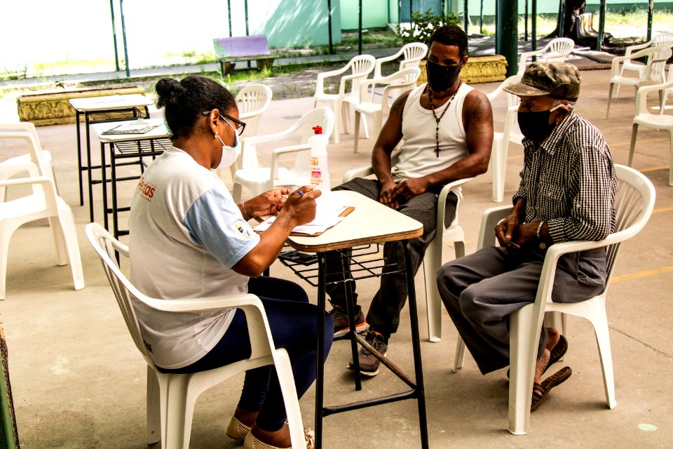 24.03.2021 - Vacinação dos idosos com 76 anos nas escolas - Foto Michel Corvello