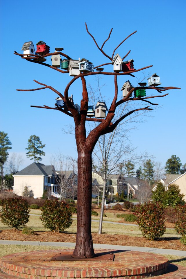Steel tree sculpture north carolina