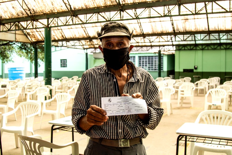 24.03.2021 - Vacinação dos idosos com 76 anos nas escolas - Foto Michel Corvello