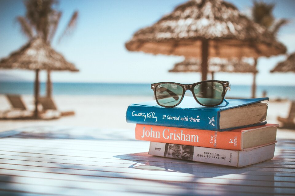 Vacation sunglasses relax