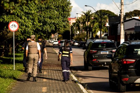 30.03.2021 - Operação para fiscalizar o uso de máscaras na Avenida Dom Joaquim - Foto Michel  Corvello