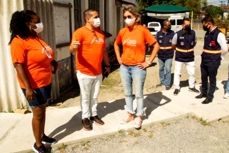 27.02.2021 - Prefeita Paula Mascarenhas acompanha o drive thru de vacinação para idosos - Foto: Gustavo Vara