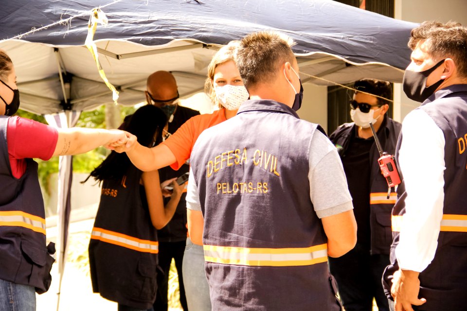 27.02.2021 Prefeita Paula Mascarenhas acompanha Drive Thru de Vacinação para idosos Foto Rodrigo Chagas